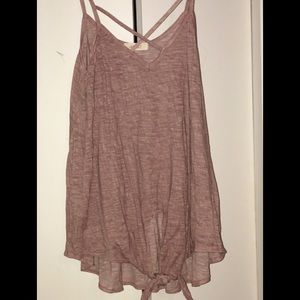 Cute lacy tank that ties at the bottom!